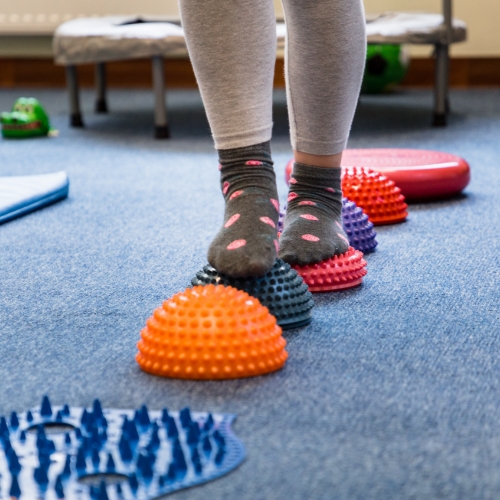 balance-disorders-physiotherapy-image-Zenith-Physiotherapy-and-wellness-Airdrie-AB